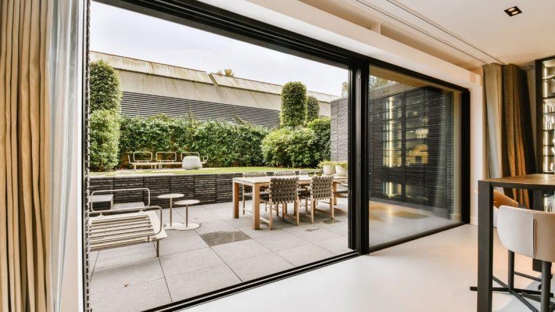 How To Choose Between Bifolding Or Sliding Doors